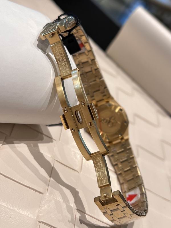 Piguet Royal Oak Mini Frosted Gold Quartz watches