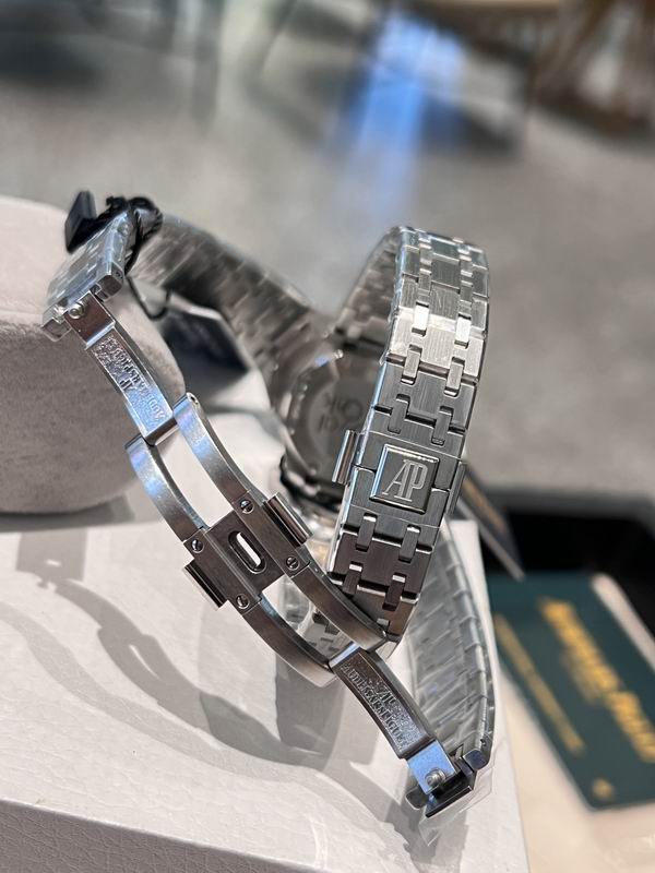 Audemars Piguet Royal Oak lady's watch in stainless steel with a silver-toned