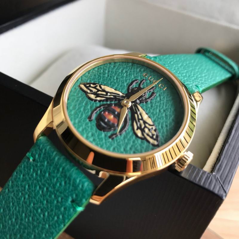 Gucci G Timeless Bee Green Dial Green Leather Strap Watch