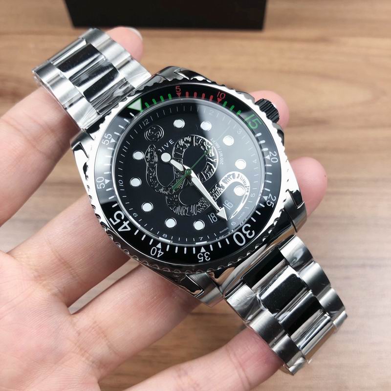 Gucci Dive Snake Black Dial Silver Steel Strap Watch