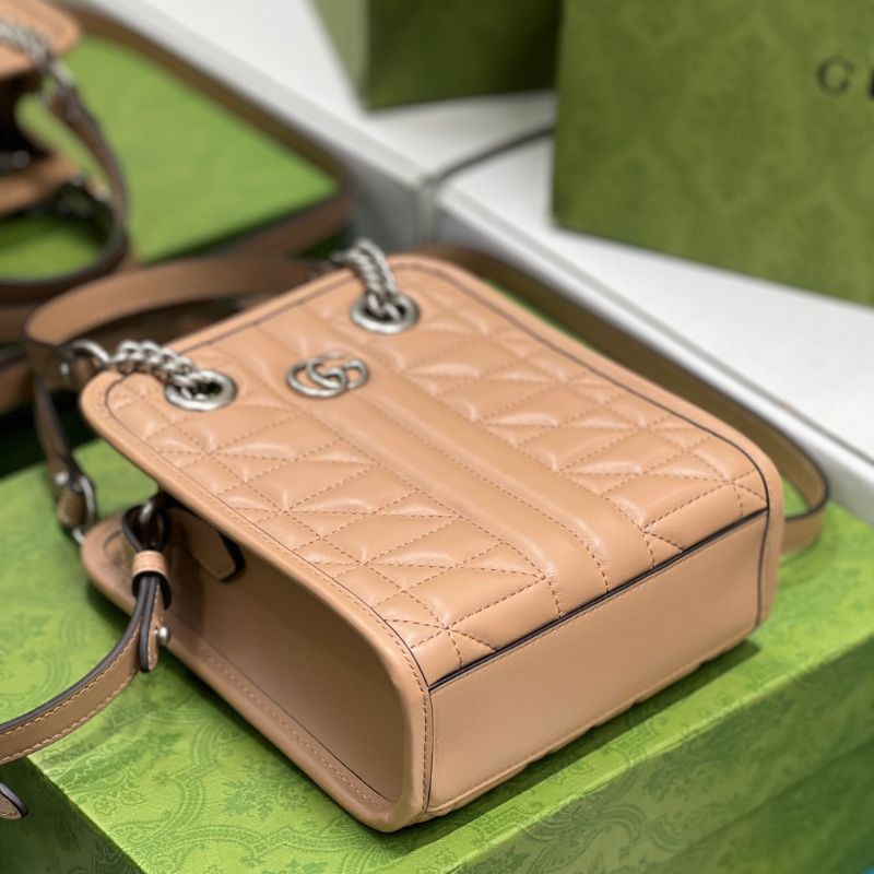 Gucci Quilting Marmont Handbag