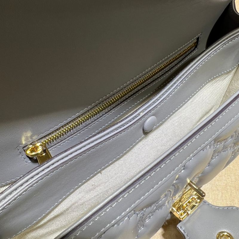 Gucci Grey Matelasse Shoulder Bag