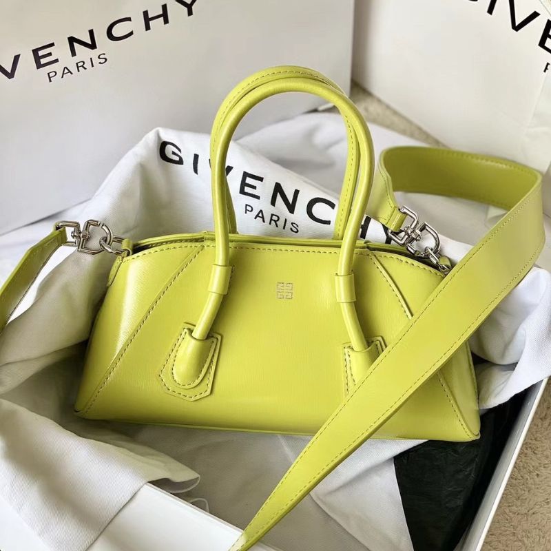 Givenchy Antigona Stretch Bag