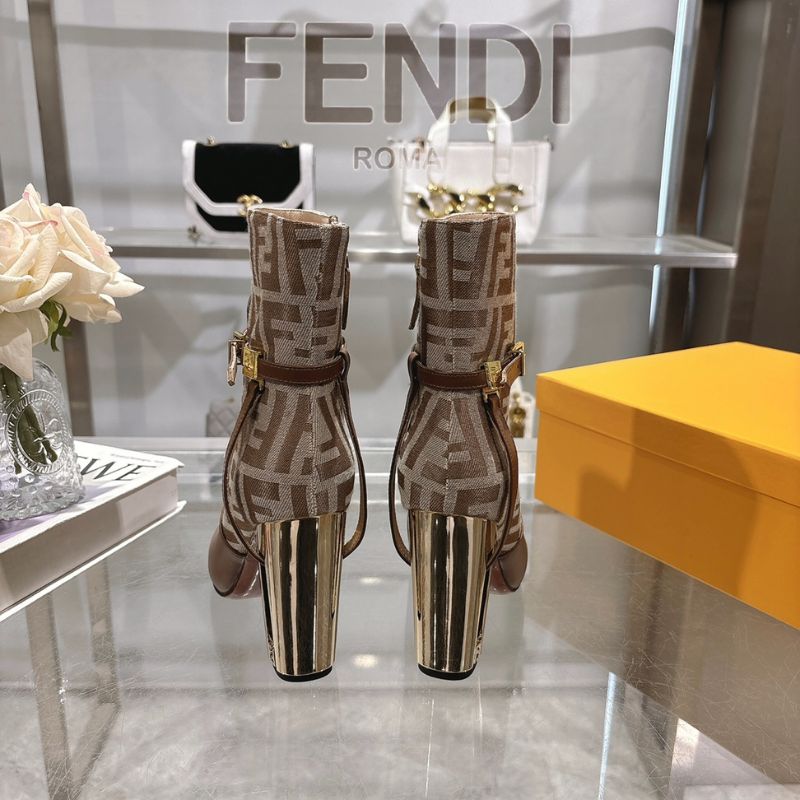 Fendi High heeled Boots
