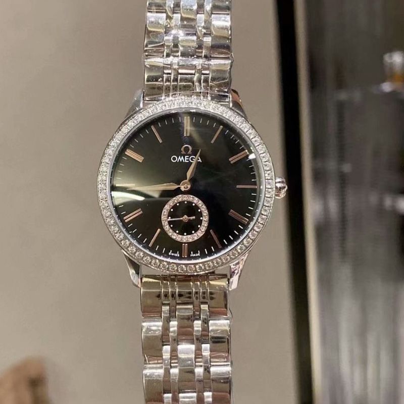 Omega Quartz Movement Watch