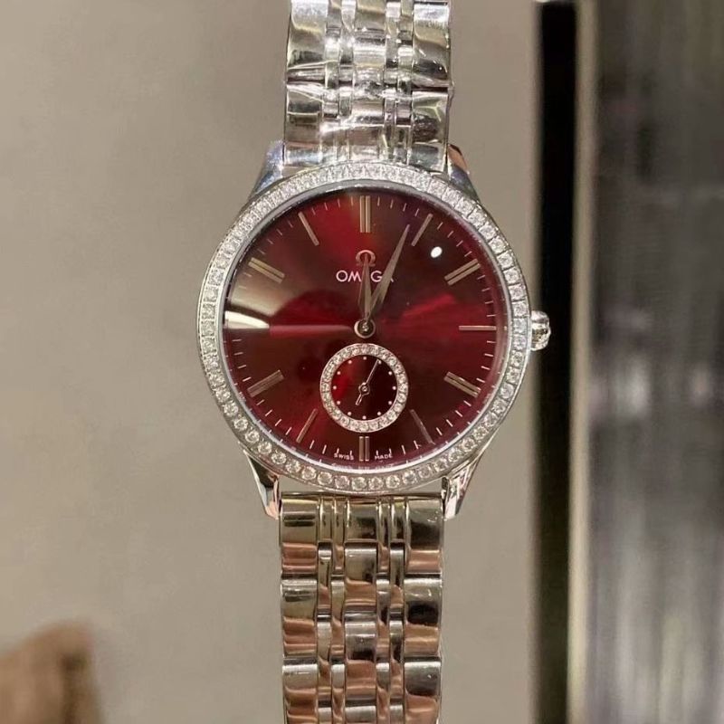 Omega Quartz Movement Watch
