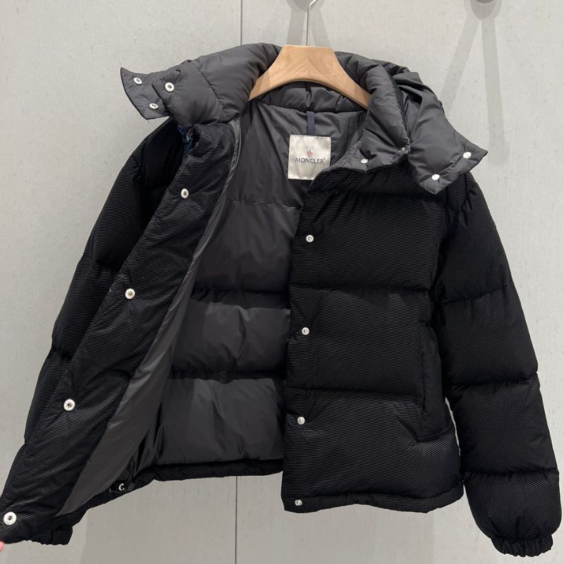 Moncler Etto Hooded Down Jacket