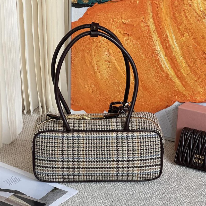 Miu Miu Beau Top Handle Tatan Bag